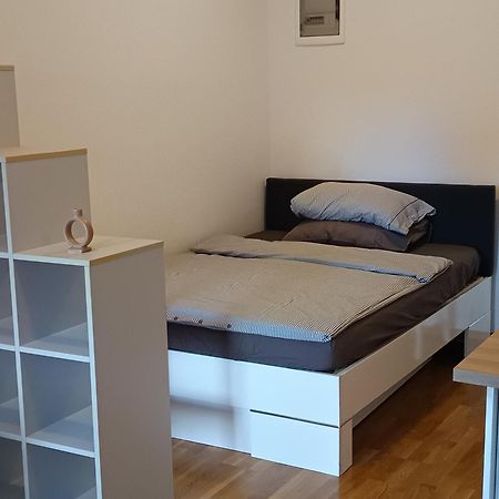 Apartma Pika 2 Nova Gorica Kültér fotó